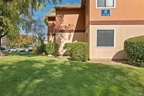 8201 CAMINO COLEGIO 119