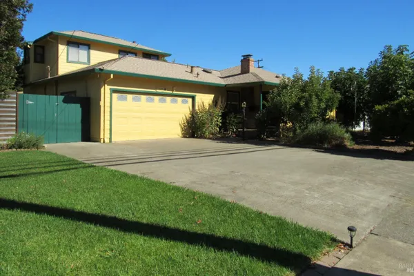 3375 SONOMA AVE