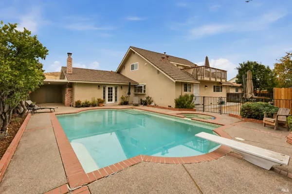 2853 VISTA GRANDE