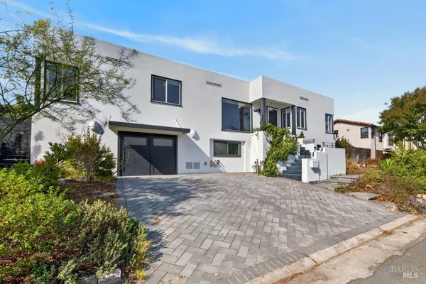 133 MOUNTAIN VIEW AVE