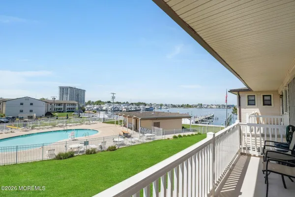 110 WHARFSIDE DR