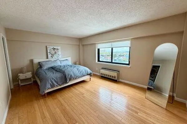 45 OCEAN AVE 7L