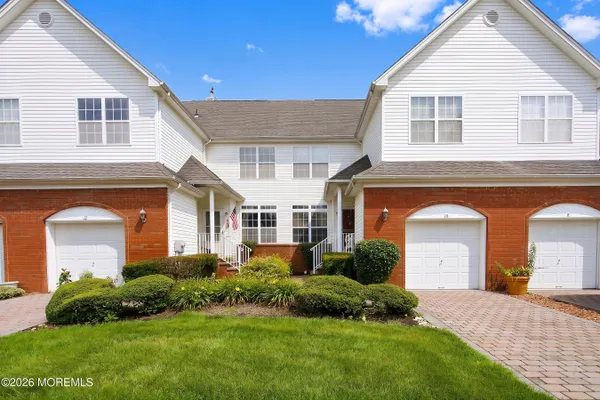 10 WORDSWORTH CT
