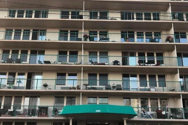 480 OCEAN AVE 7B
