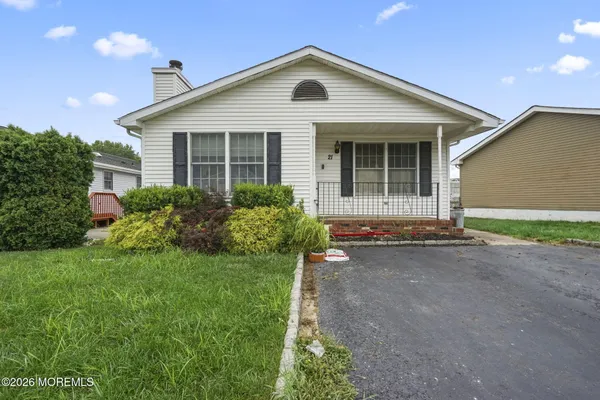 21 PARKVIEW WAY