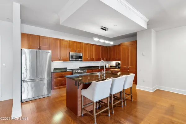 23 WALLACE ST 406