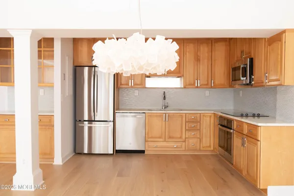 45 OCEAN AVE 2B