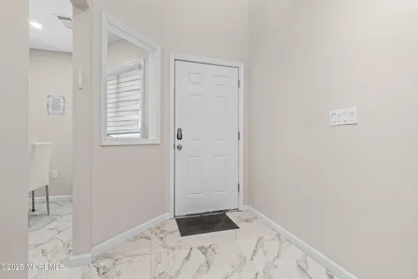 96 CEDAR AVE 6