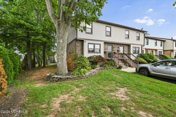 27 HIGHVIEW DR 27