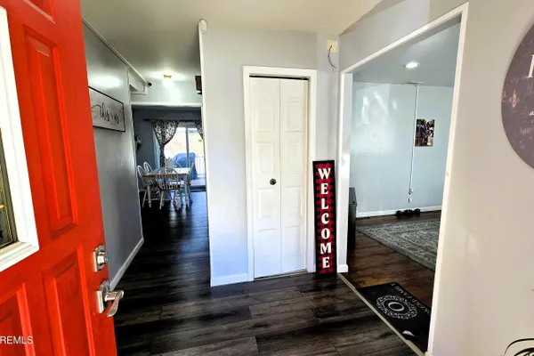 7 STRADFORD RD