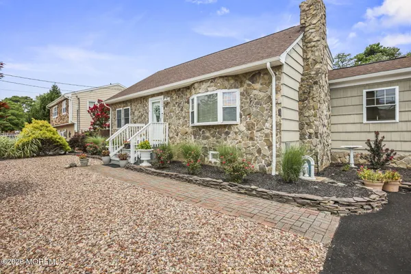 124 QUEEN ANN RD