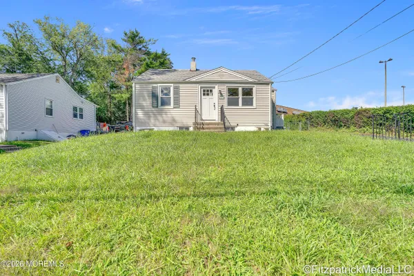 318 W SYLVANIA AVE