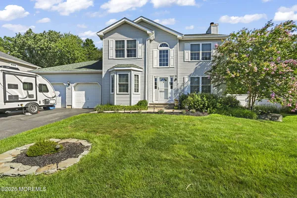 52 DIAMOND LN