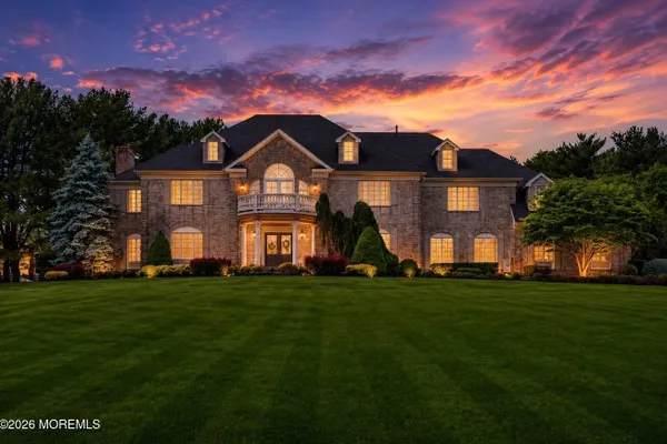 9 COLONY DR