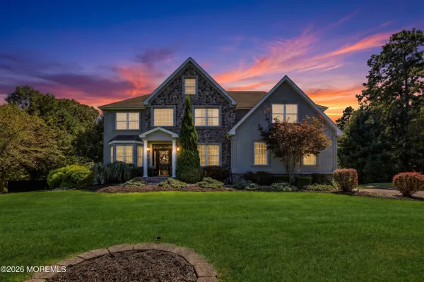 11 SWALLOW TAIL CT