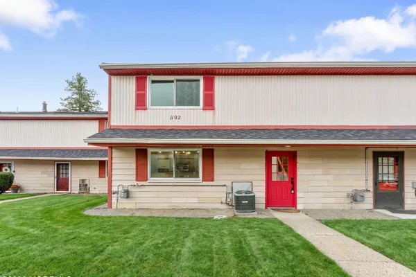 1102 MASON RUN