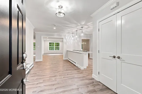 36 SLEEPY HOLLOW DR