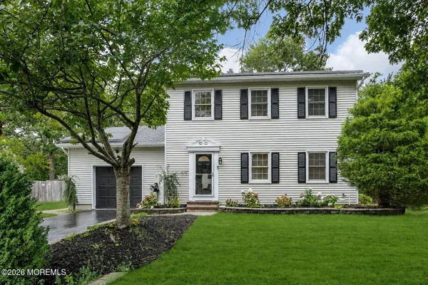 11 POLK DR