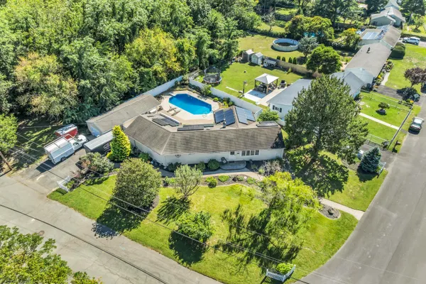 271 LESWING DR