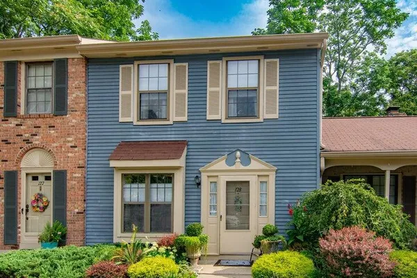 128 DUMBARTON HILL CT