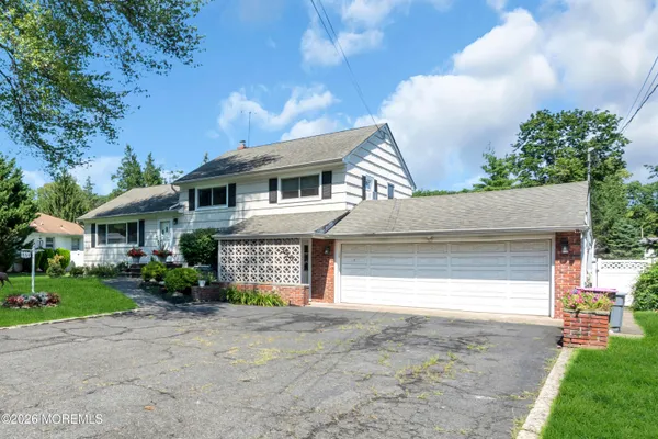 336 SUMMIT RD