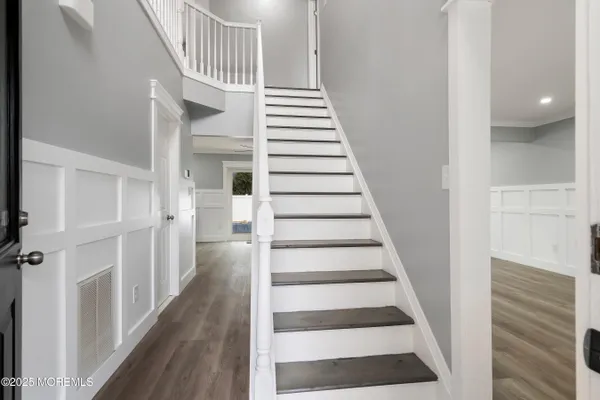 22 MARLIN DR