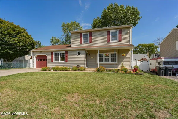 105 COOLIDGE DR