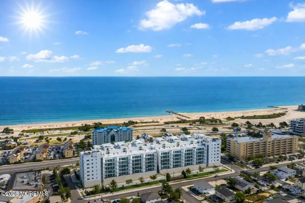 432 OCEAN BLVD 512