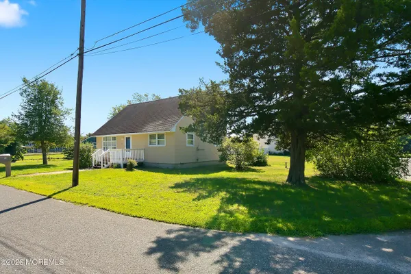 113 KELLY AVE