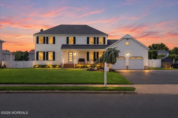5 RIDGE RD
