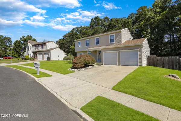 87 CONCORD CIR