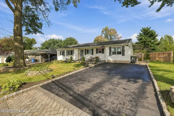 3 CORNELL RD