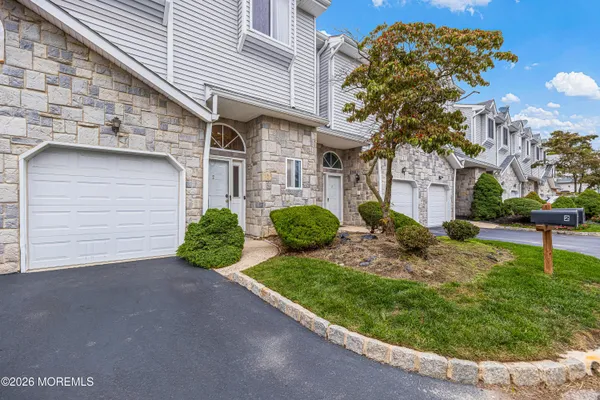 2 LEE LEE LN 260