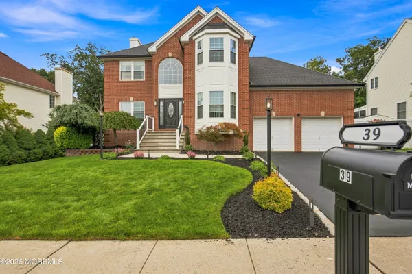 39 VIOLET CIR