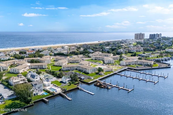 110 WHARFSIDE DR