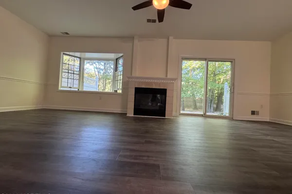 42 WELLER PL