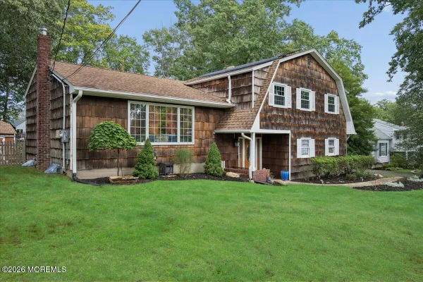 7 SANDSPRING DR
