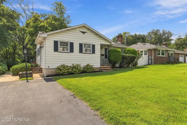 258 FORSGATE DR