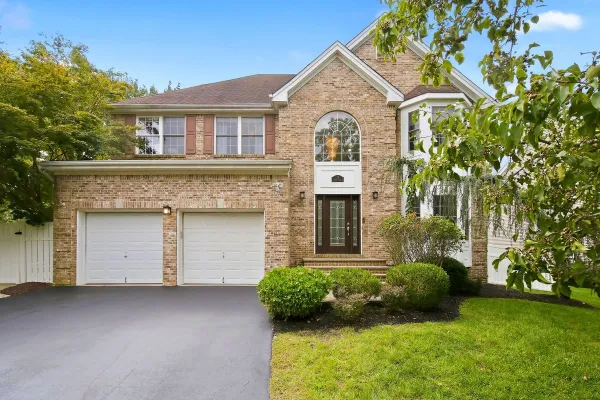 28 VIOLET CIR
