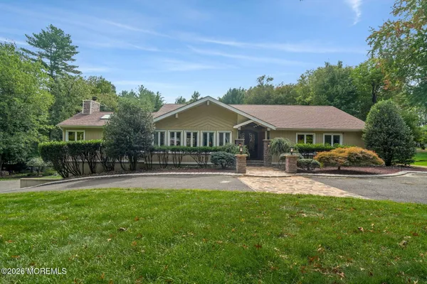 99 CYPRESS NECK RD