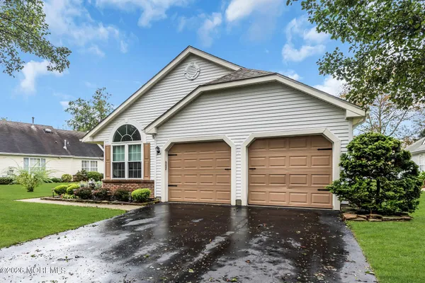 6 WINDING RIVER RD