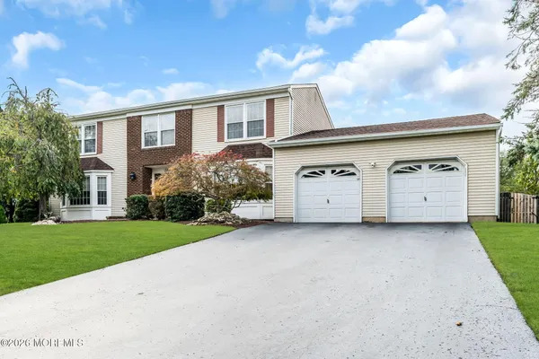 296 BETSY ROSS DR