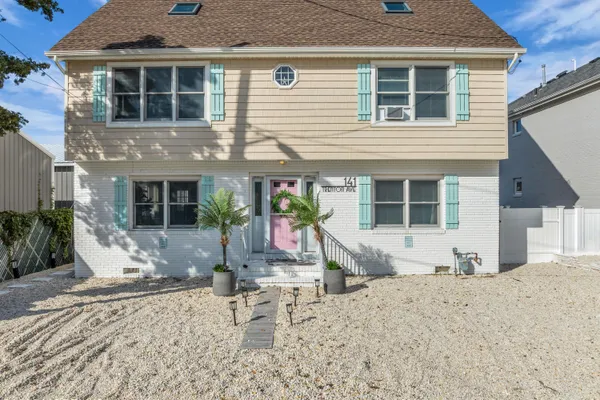 141 TRENTON AVE