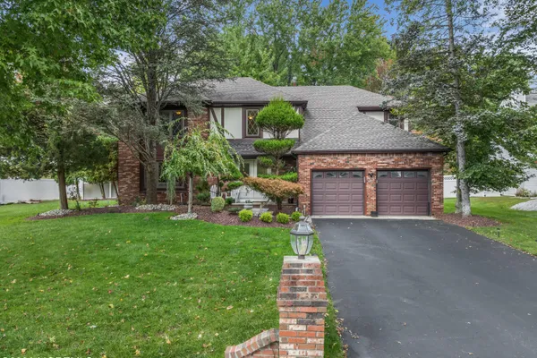 21 WINDFALL LN