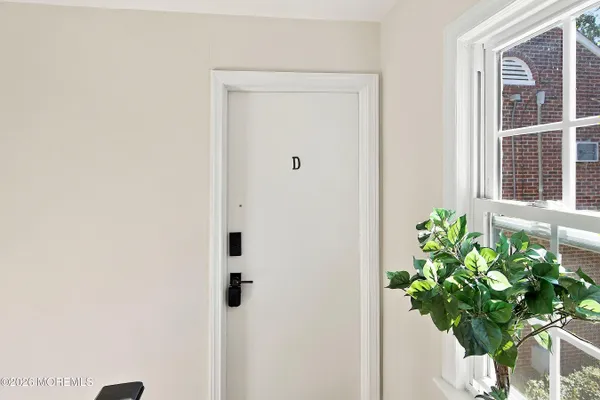 22 PINCKNEY RD D