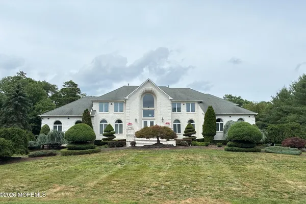 12 BLACK WALNUT WAY