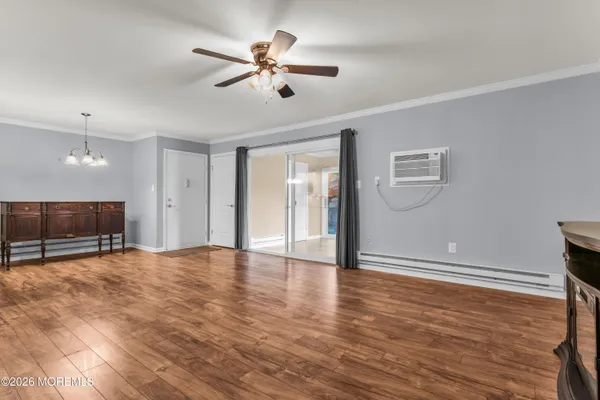 16 MEDFORD CT