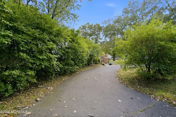 34 HEMLOCK RD