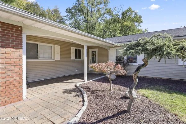 58 KNOX LN