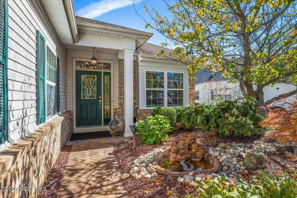 122 ORLEANS RD